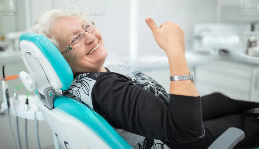 Implant dentaire : une solution efficace pour remplacer les dents manquantes