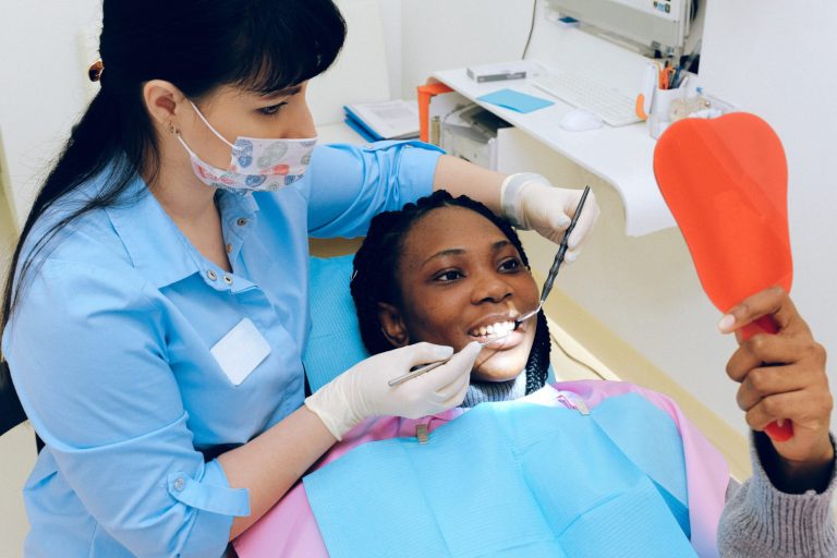 Lire la suite à propos de l’article Prix des implants dentaires au Maroc : tout ce qu’il faut savoir