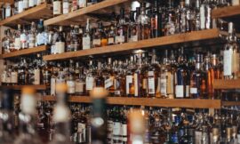 L’impact de la consommation d’alcool sur la santé dentaire au Maroc :Guide complet de Dental Xpert pour minimiser les risques.