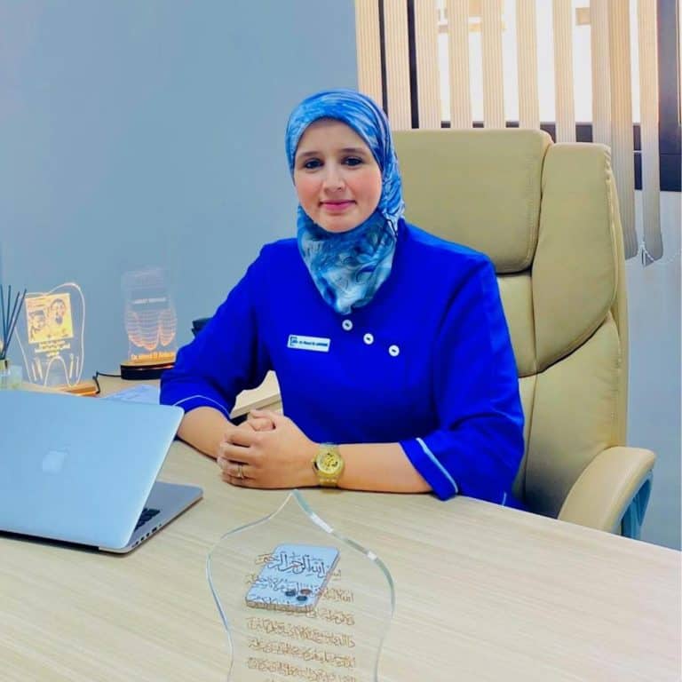 Lire la suite à propos de l’article Révolution Esthétique au Maroc : L’Ère des Aligneurs Dentaires avec Dr. Manal el Aidouni